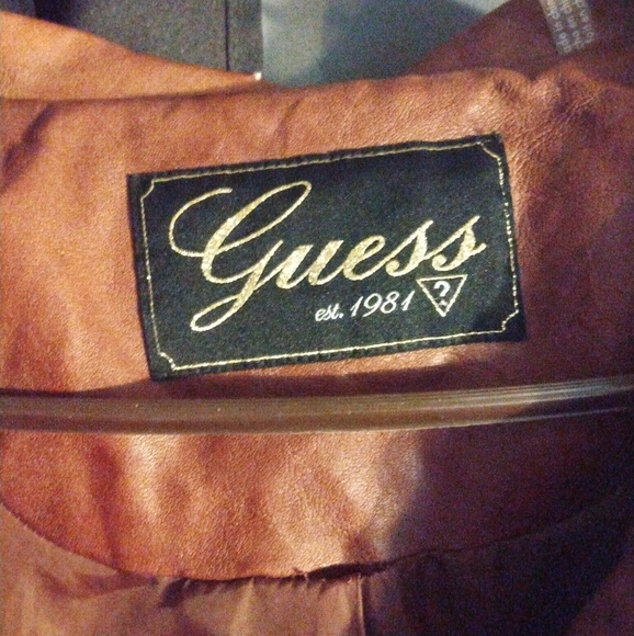 Leather jacket - Picture 3 of 4